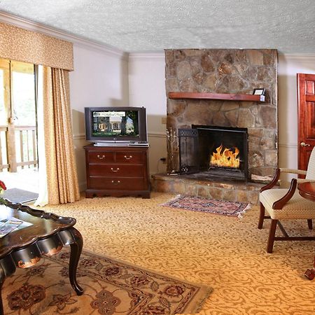 The Dillard House Hotel Buitenkant foto